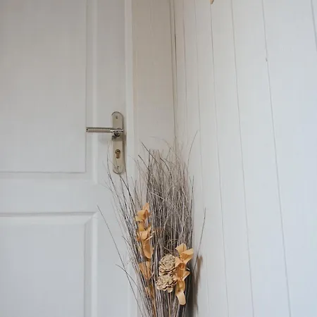 Appartement House Romantic R/c Left