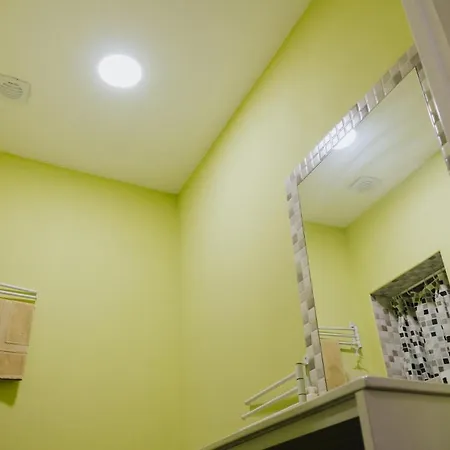 House Romantic R/c Left Appartement Oporto