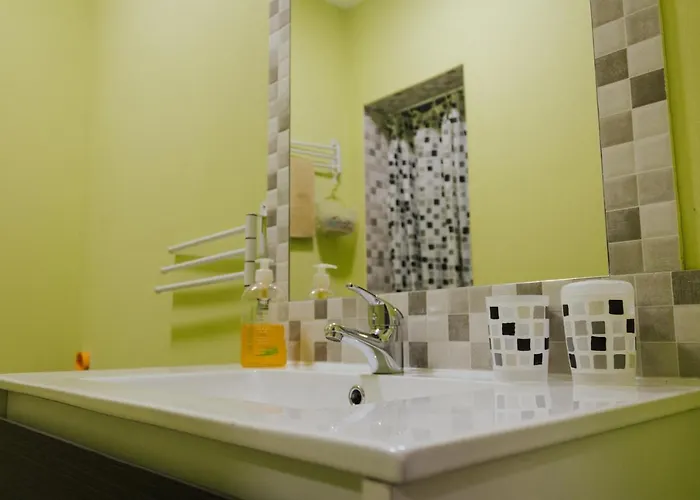 House Romantic R/c Left * Oporto